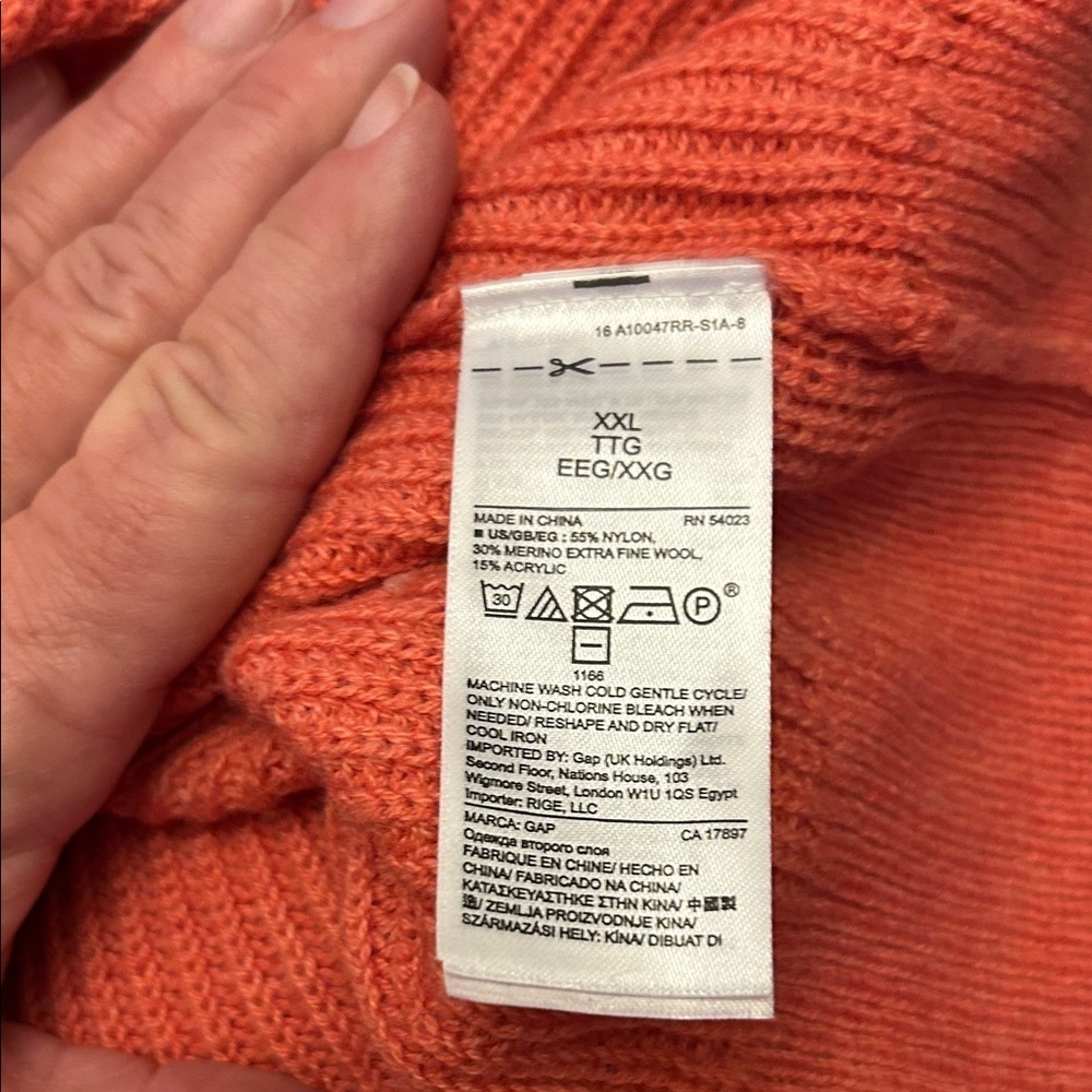 Gap coral V neck long sleeve sweater Size XXL EUC - Picture 6 of 6